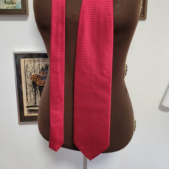 Men's Luciano Gatti Elite Red Silk Tie - Picture 1 of 4